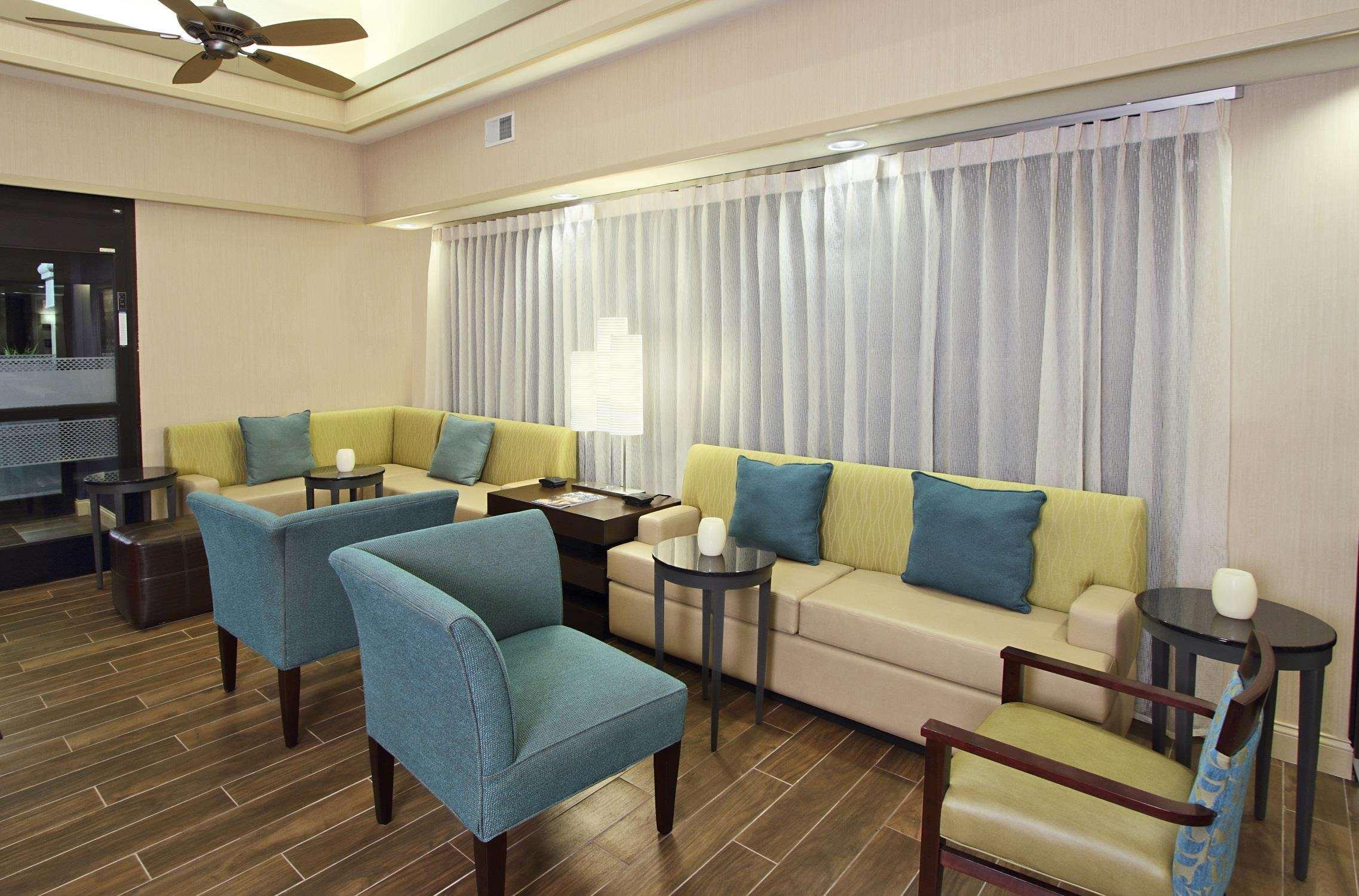 Hotel Hampton Cocoa 3*